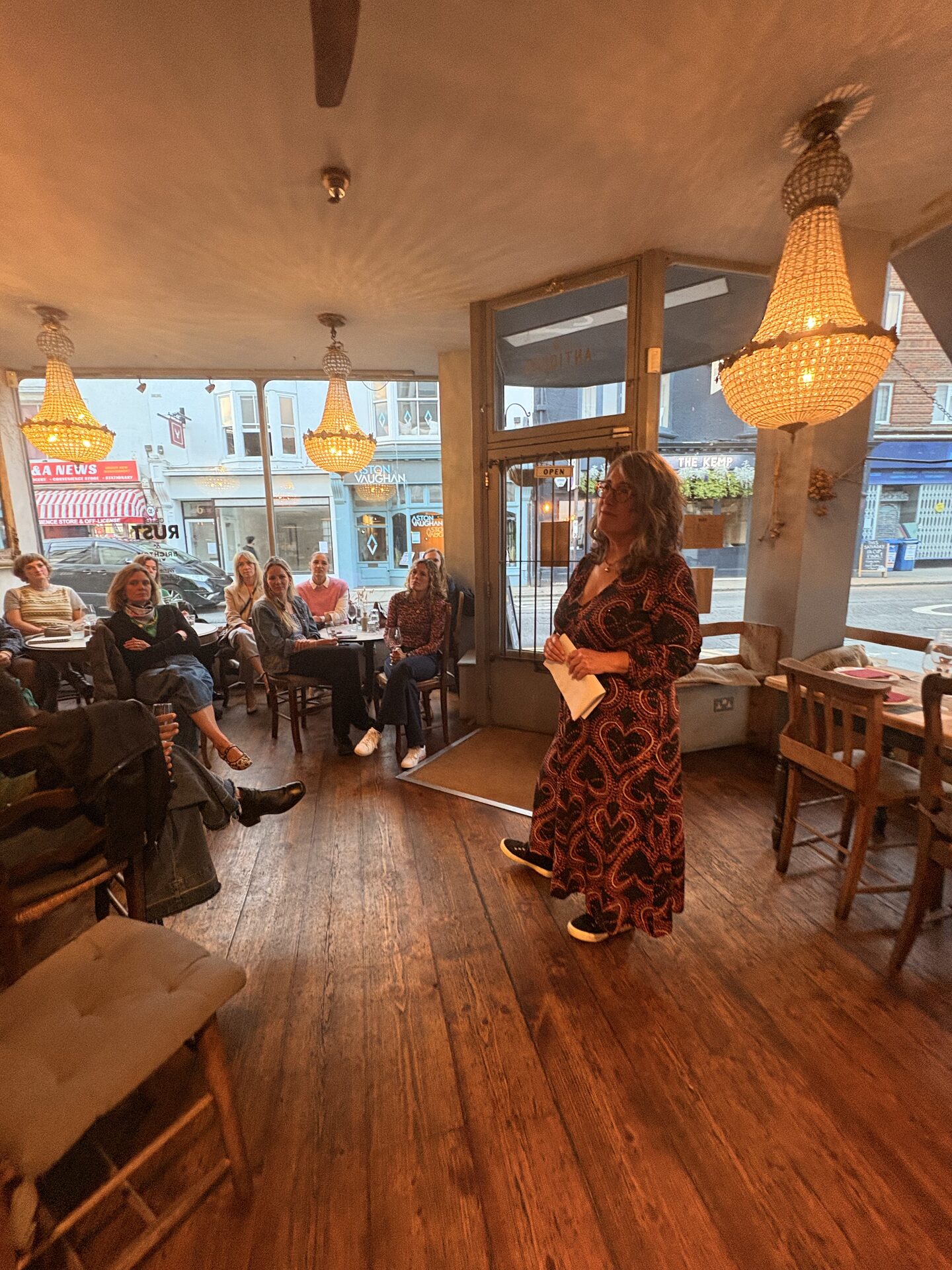 A speaker moment at a WeTalk dinner
